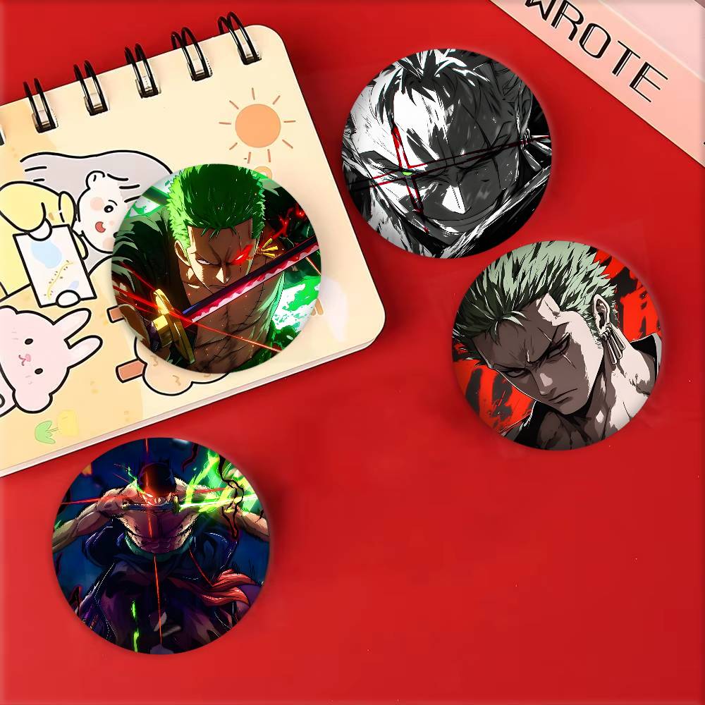 Spilla Rotonda Anime Manga R-R - Cosplay Zone Anime Friends recensione e prezzo